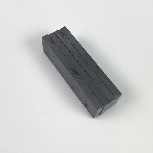 Black Square Ferrite Magnet | KENENG